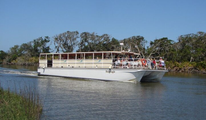 Amelia River Cruise boat outdoors