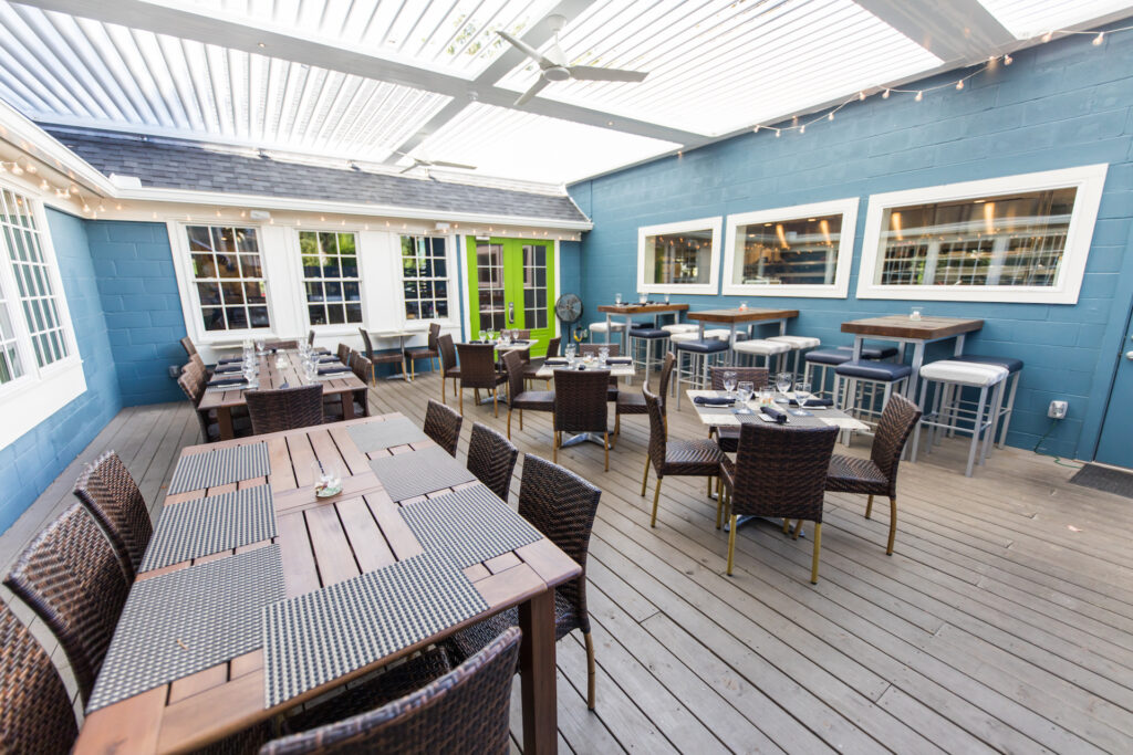 Burlingame Restaurant sitting area