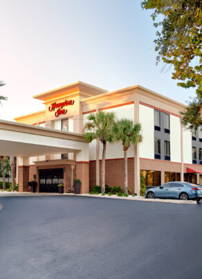 Hampton Inn exterior